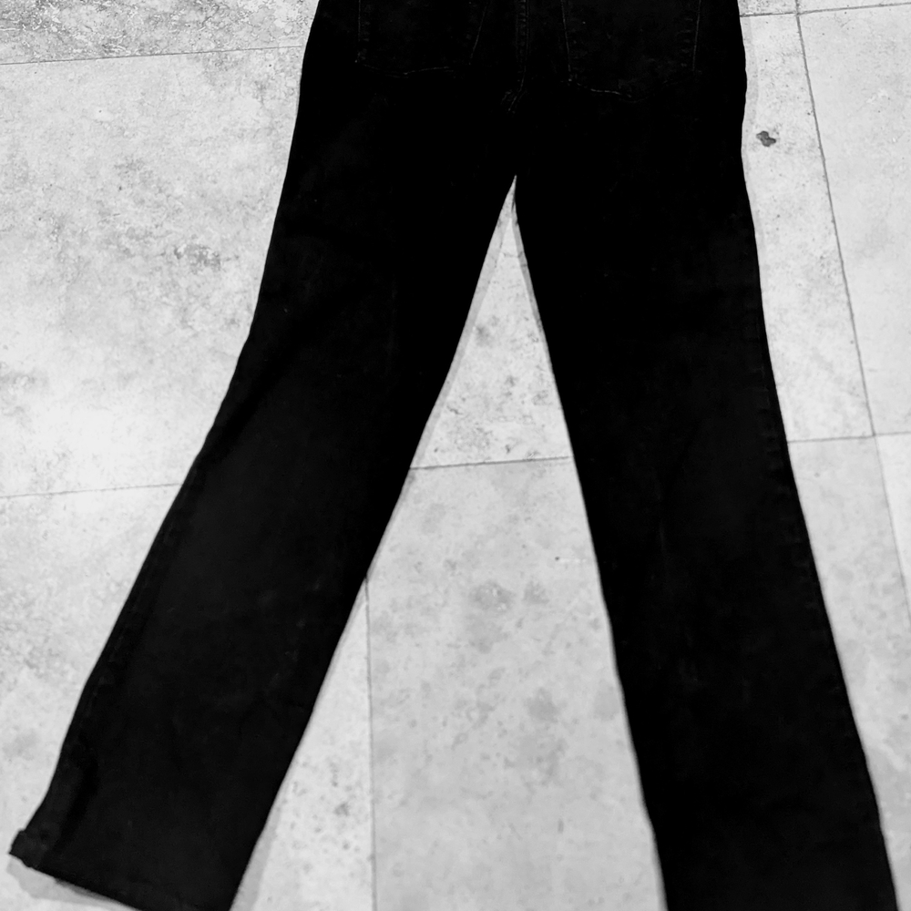 Sonoma Women's Black Straight Leg Jeans